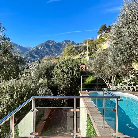 Cote D'azur Piscine Et مينتون