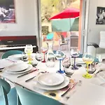 Cote D'azur Piscine Et מנטון