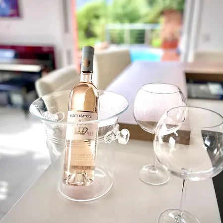 Cote D'azur Piscine Et Willa