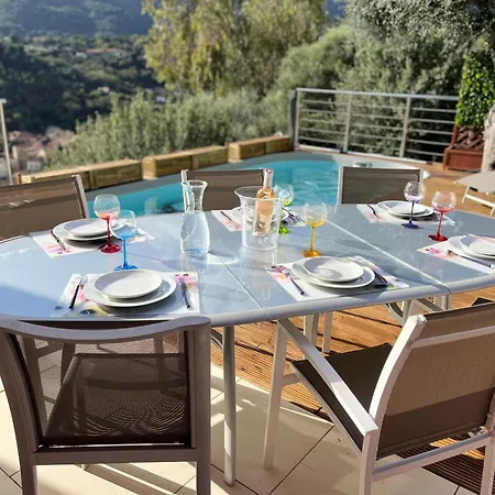 Cote D'azur Piscine Et *